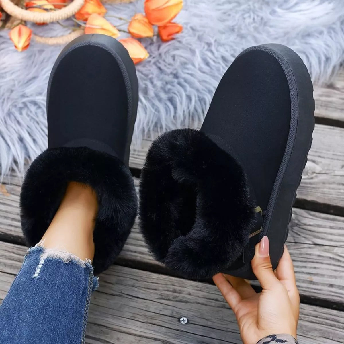 Round Toe Platform Boots