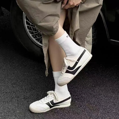 Contrast Line Detail Flats Athletic