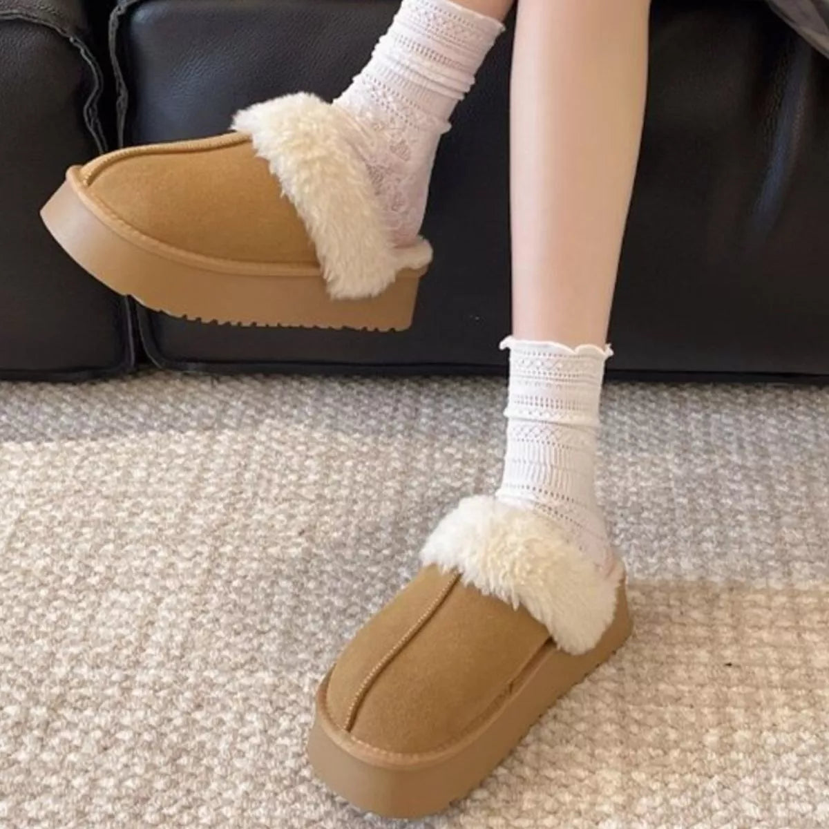 Round Toe Platform Slippers