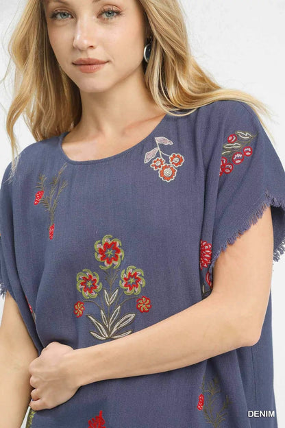 Umgee Linen Blend Embroidered Frayed Hem Top