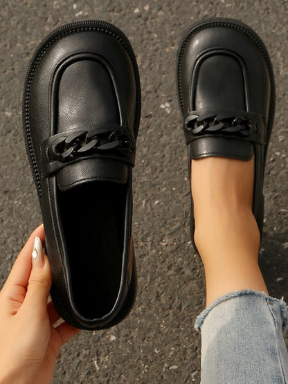 Chain Detail Leather Loafers
