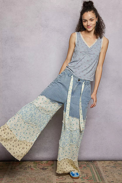 POL Ruched Floral V-Neck Tank with Lace Detail