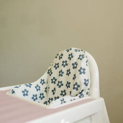 Retro Black & White Daisy IKEA Antilop Cushion Cover