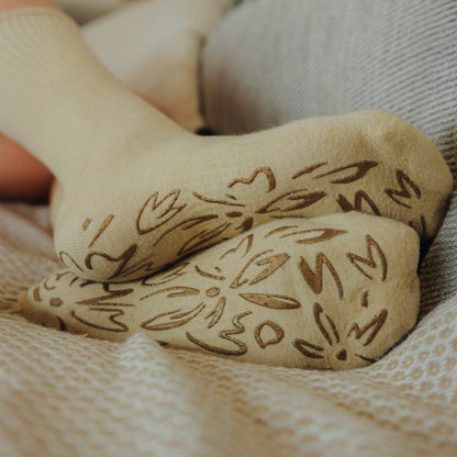 Serene Socks- Adult Organic Cotton Non-Slip Socks- 4 Seasons- Lemon- 2 Pairs