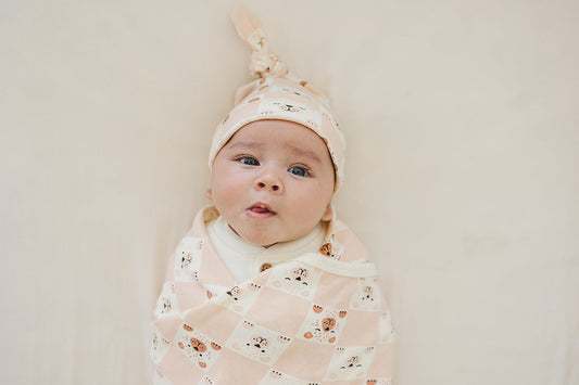 GOTS Certified Organic Cotton Hat - Checkered Bear