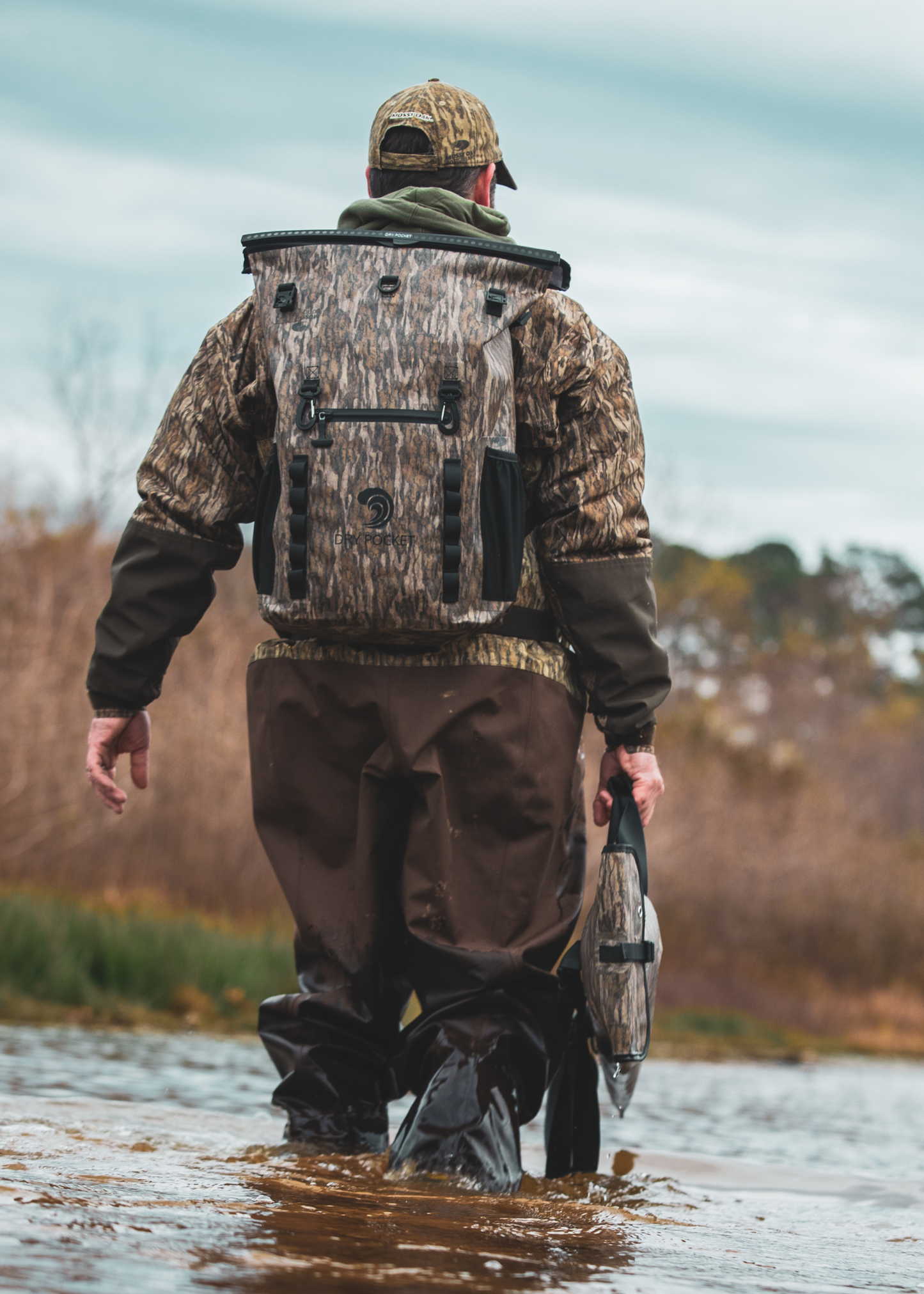 Mossy Oak - 25-Liter, Auto-Sealing, Waterproof, Floating, Scent Proof Dry Bag