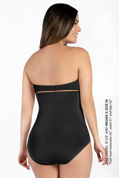 CURVEEZ Briefs Signature Control