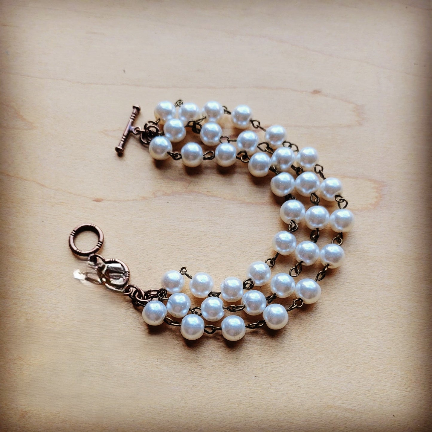 Pearl Triple Strand Bracelet 804a