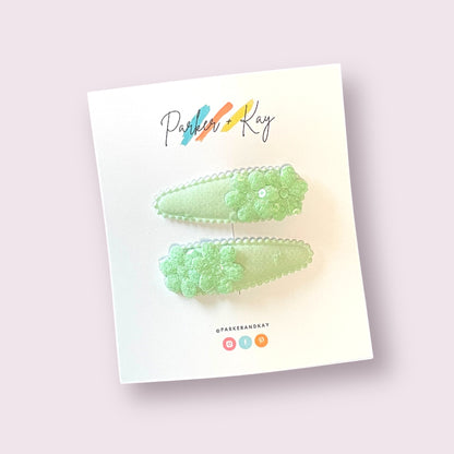 Sparkling Bloom Snap Clips