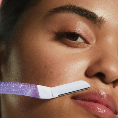 Billie Sparkle Dermaplaning Starter Kit Reusable Handle + 3 Refill Blades - Imperfect Box