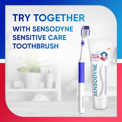 Sensodyne Sensitivity Gum and Enamel Mint Toothpaste 2.3oz/3pk - Imperfect Box