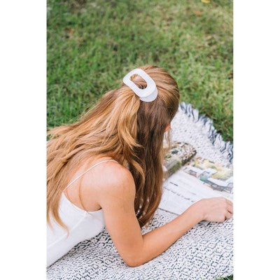 TELETIES Medium Flat Round Hair Clip Coconut White - New