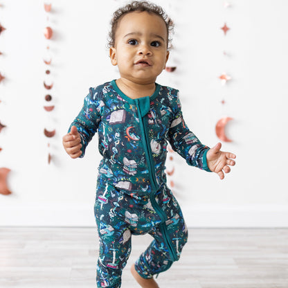 Whispered Pages Convertible Zippy