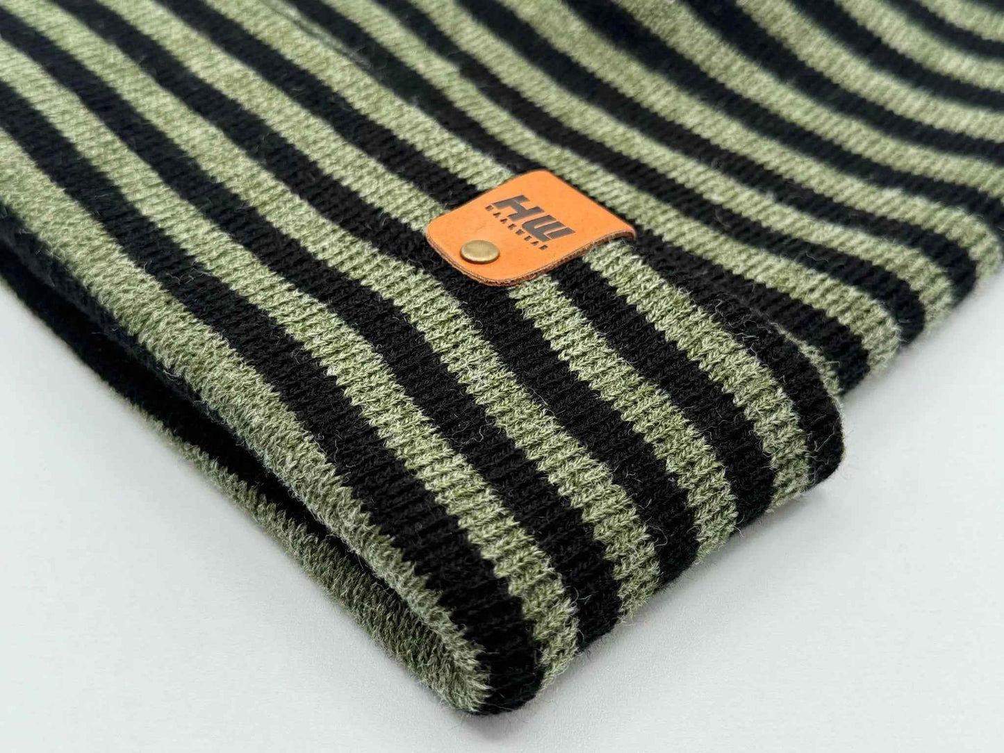 Classic RoRo Cuffed Beanie, Black and Green