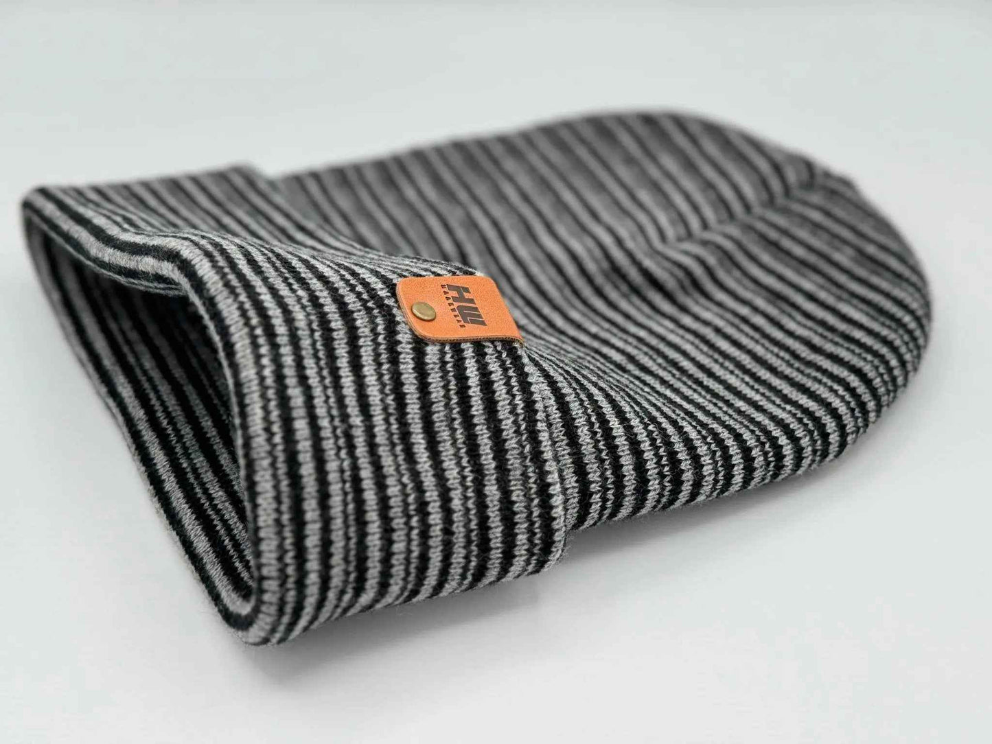 Classic Contrast Cuffed Beanie, Black and Gray