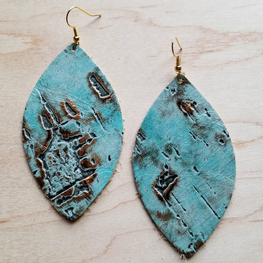**Leather Oval Earrings in Turquoise Metallic 222L