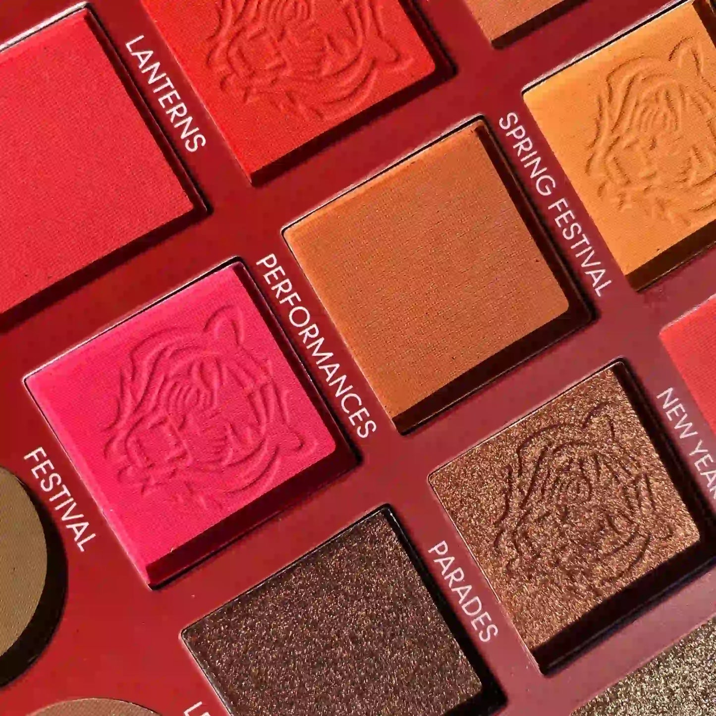 Tiger Eyes Eyeshadow Palette