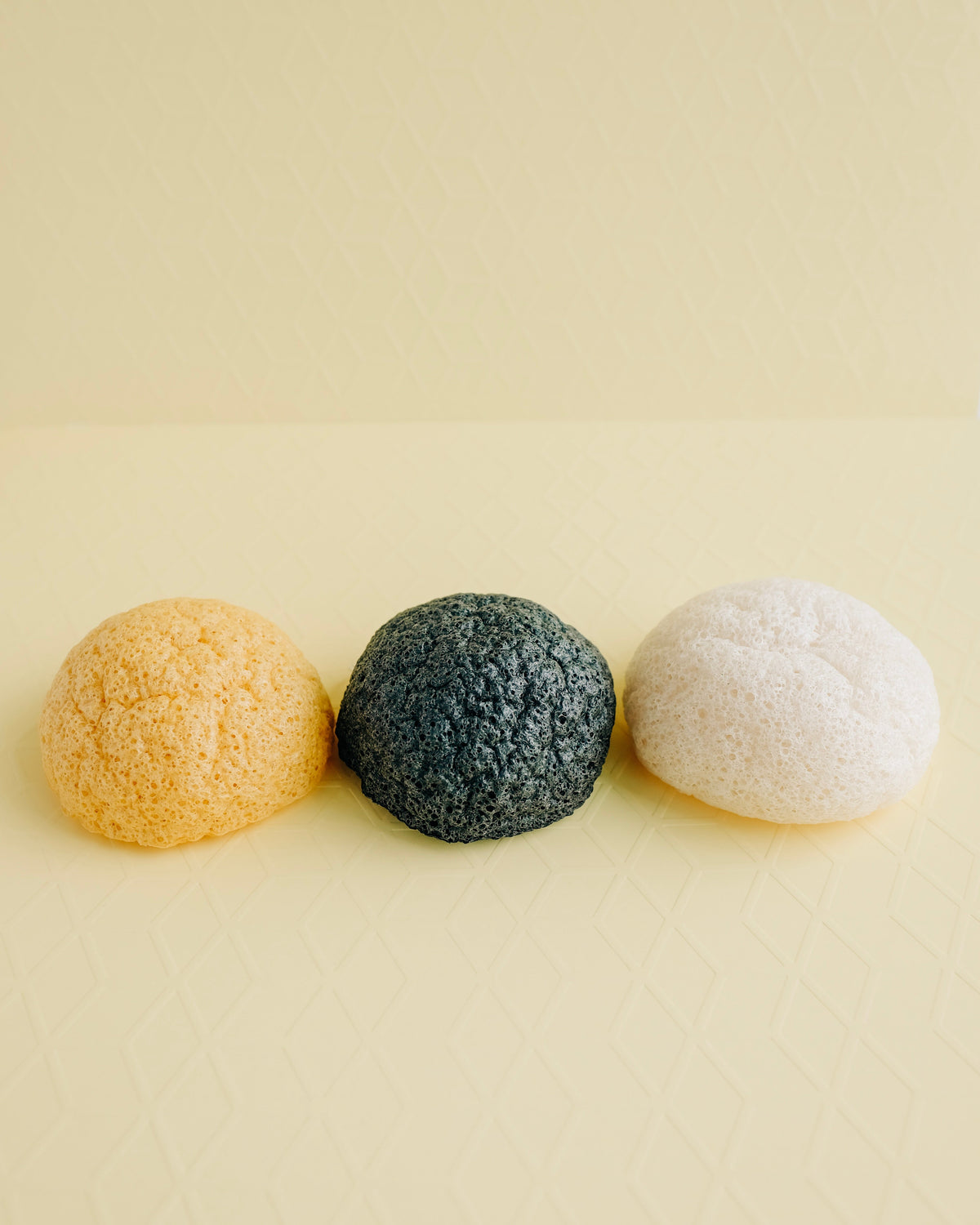 PURE SOL. Beauty Face Buff Turmeric Konjac Face Sponge