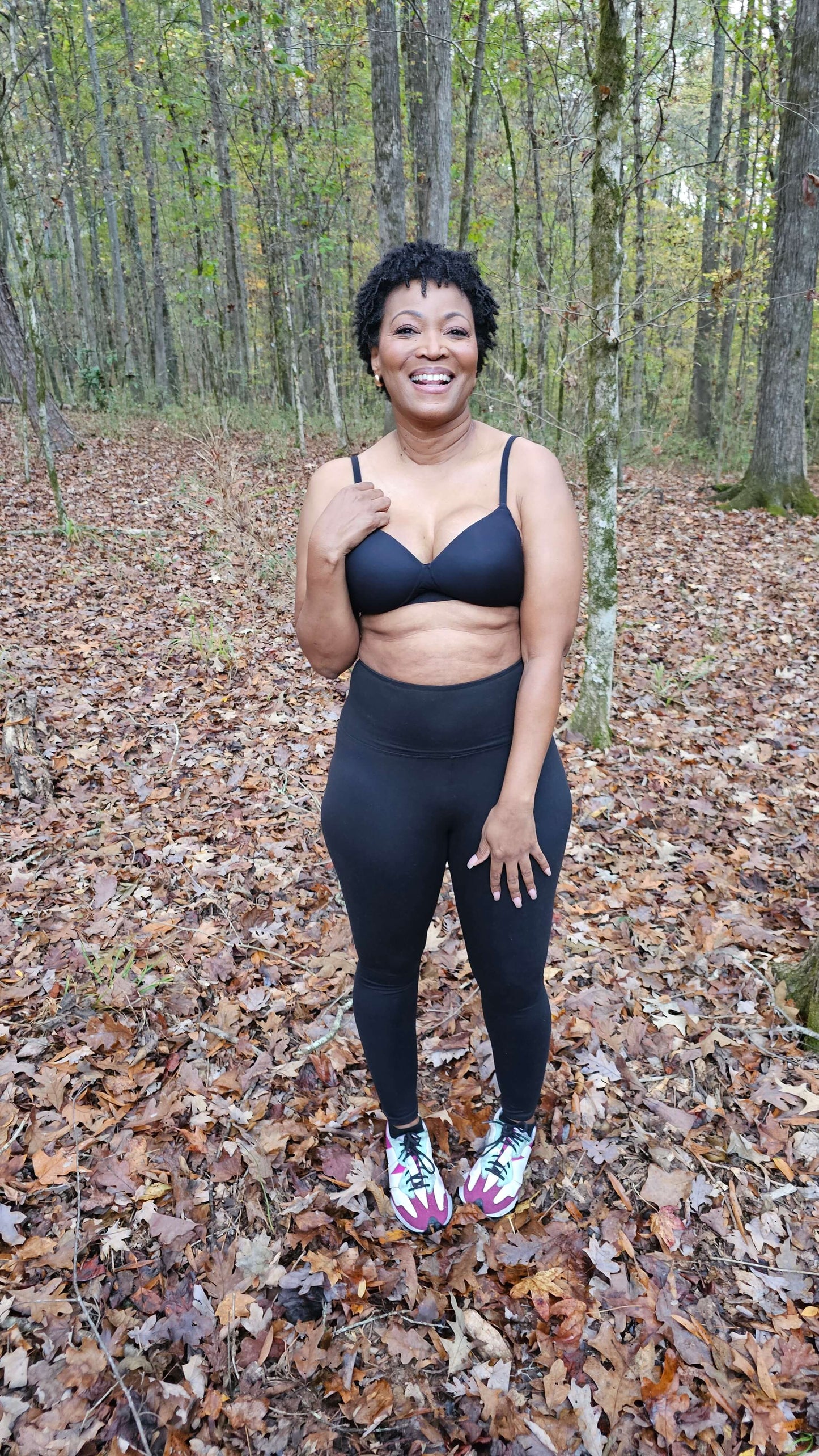 Moonrise Pocketed T‑Shirt Bra - Black