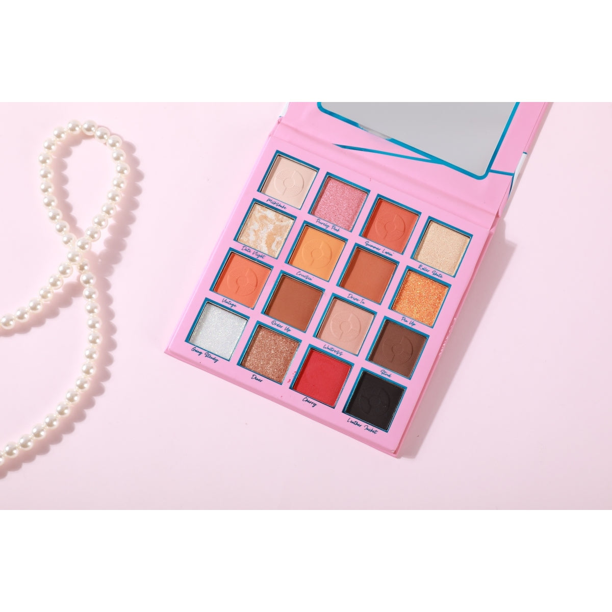 Fabulous 50's Eyeshadow Palette