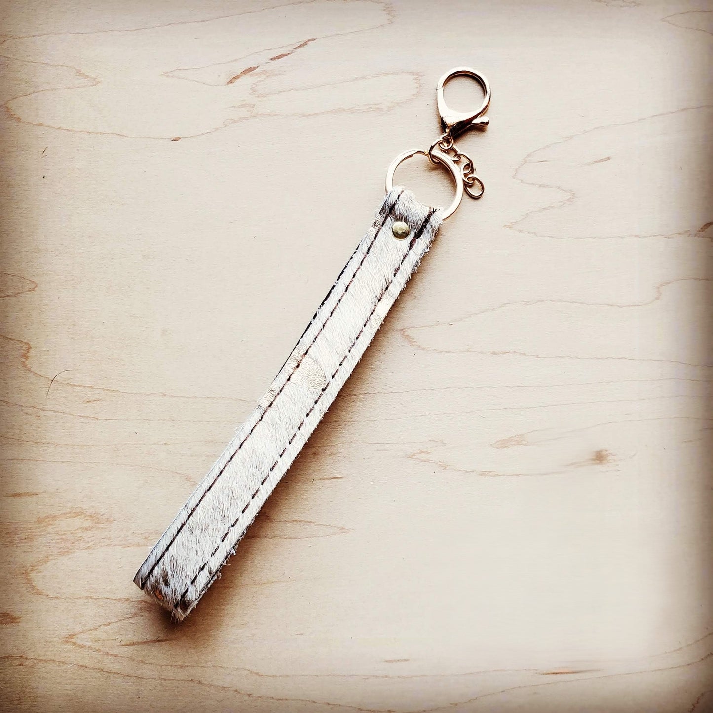 **Embossed Leather Key Chain Cream Gold Metallic 701r