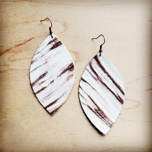 **Leather Oval Earring-White Chateau 204o
