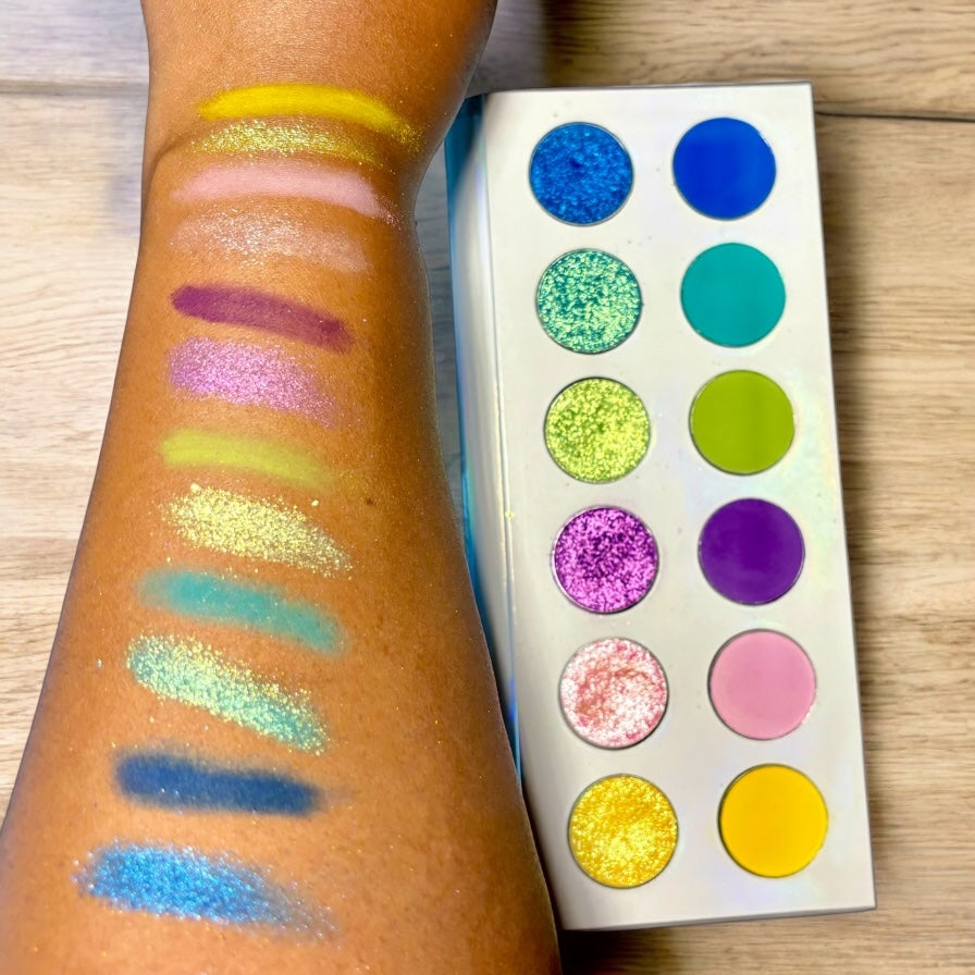 Ashunta Sheriff Beauty Mermaid Fantasy Matte & Shimmer Palette