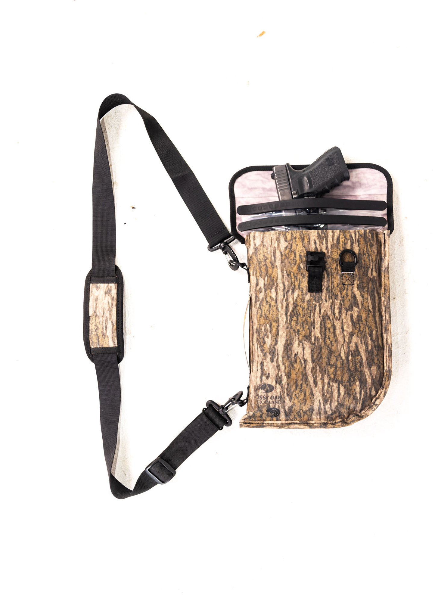 Mossy Oak - Auto-Sealing, Waterproof, Floating, Scent Proof Universal Pistol / Utility Dry Bag