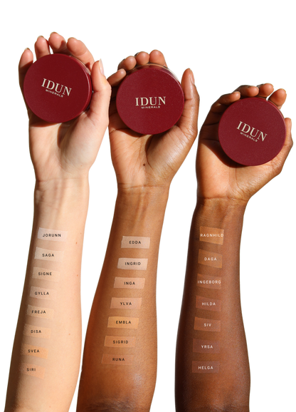 MINERAL POWDER FOUNDATION