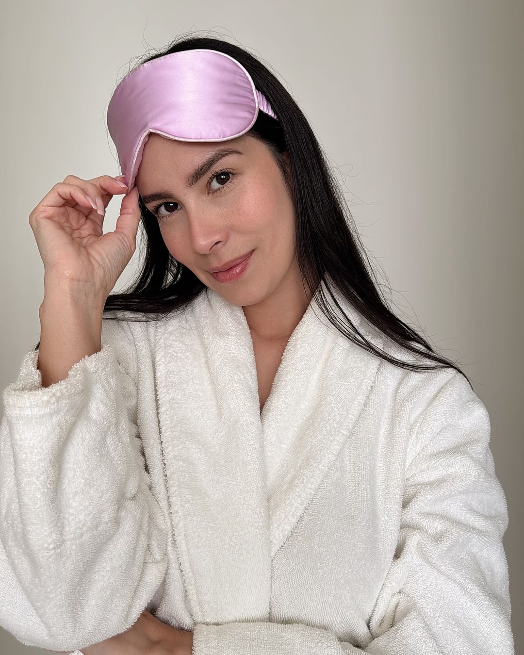 PURE SOL. Silk Sleep Eye Mask - Silver
