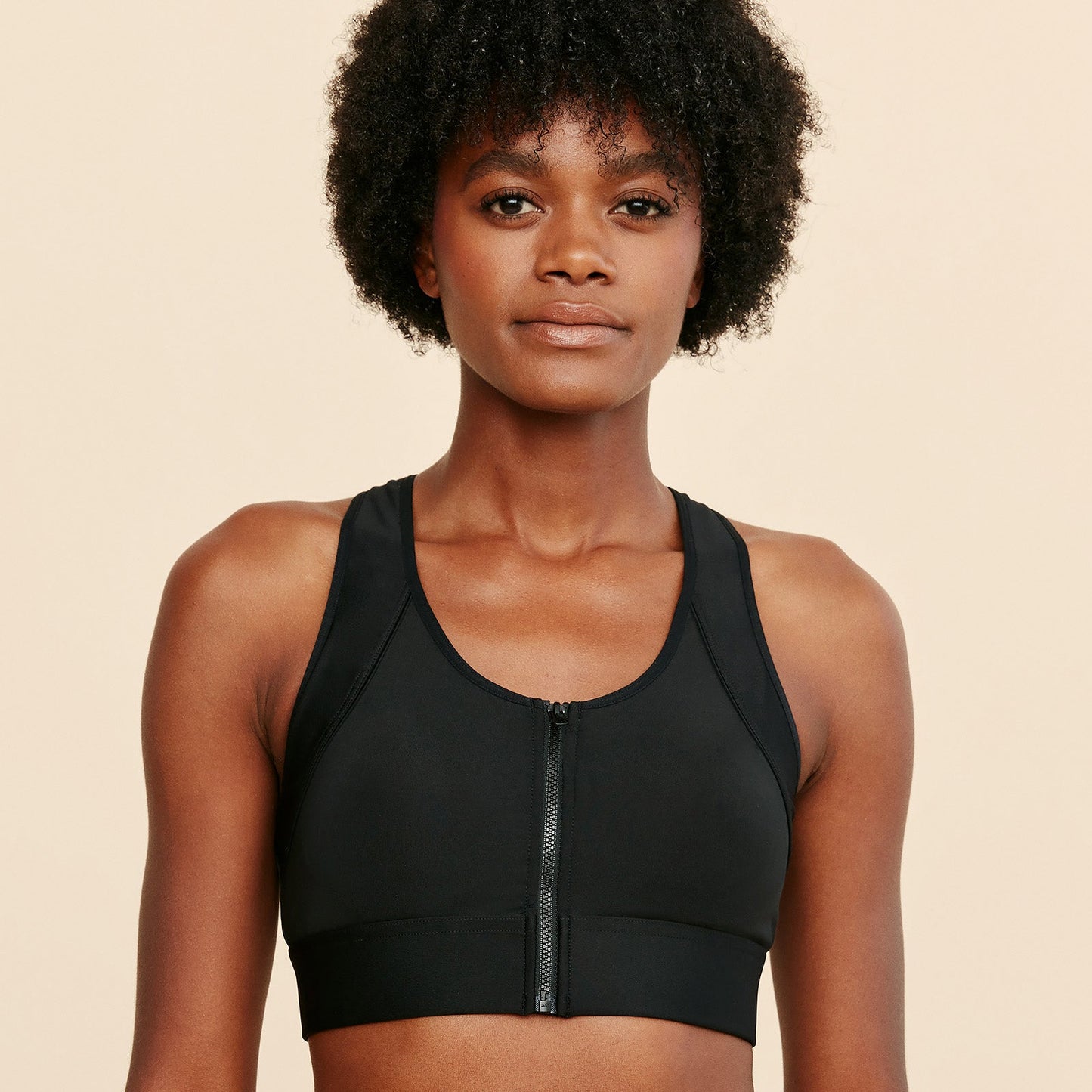 Hero Front‑Closure Sports Bra - Black