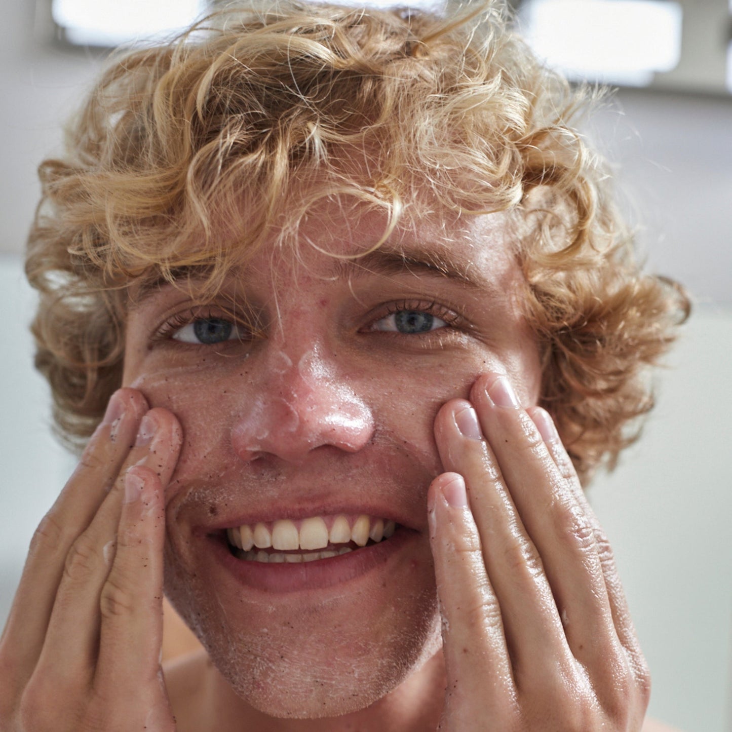 Exfoliating Scrub for Men