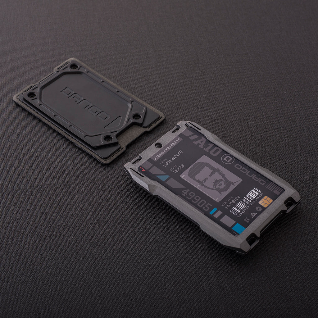 A10 Single Pocket Adapter