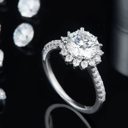2 Carat Moissanite 925 Sterling Silver Ring