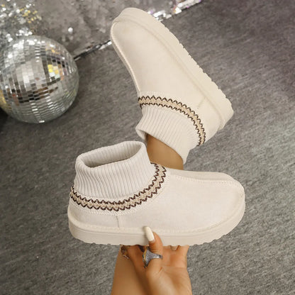 Round Toe Platform Boots