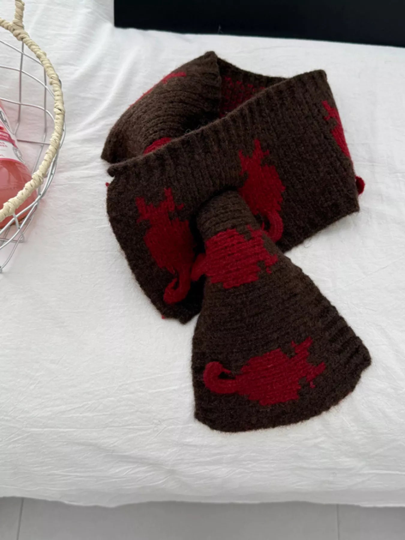 Knitted Contrast Pattern Warm Scarf