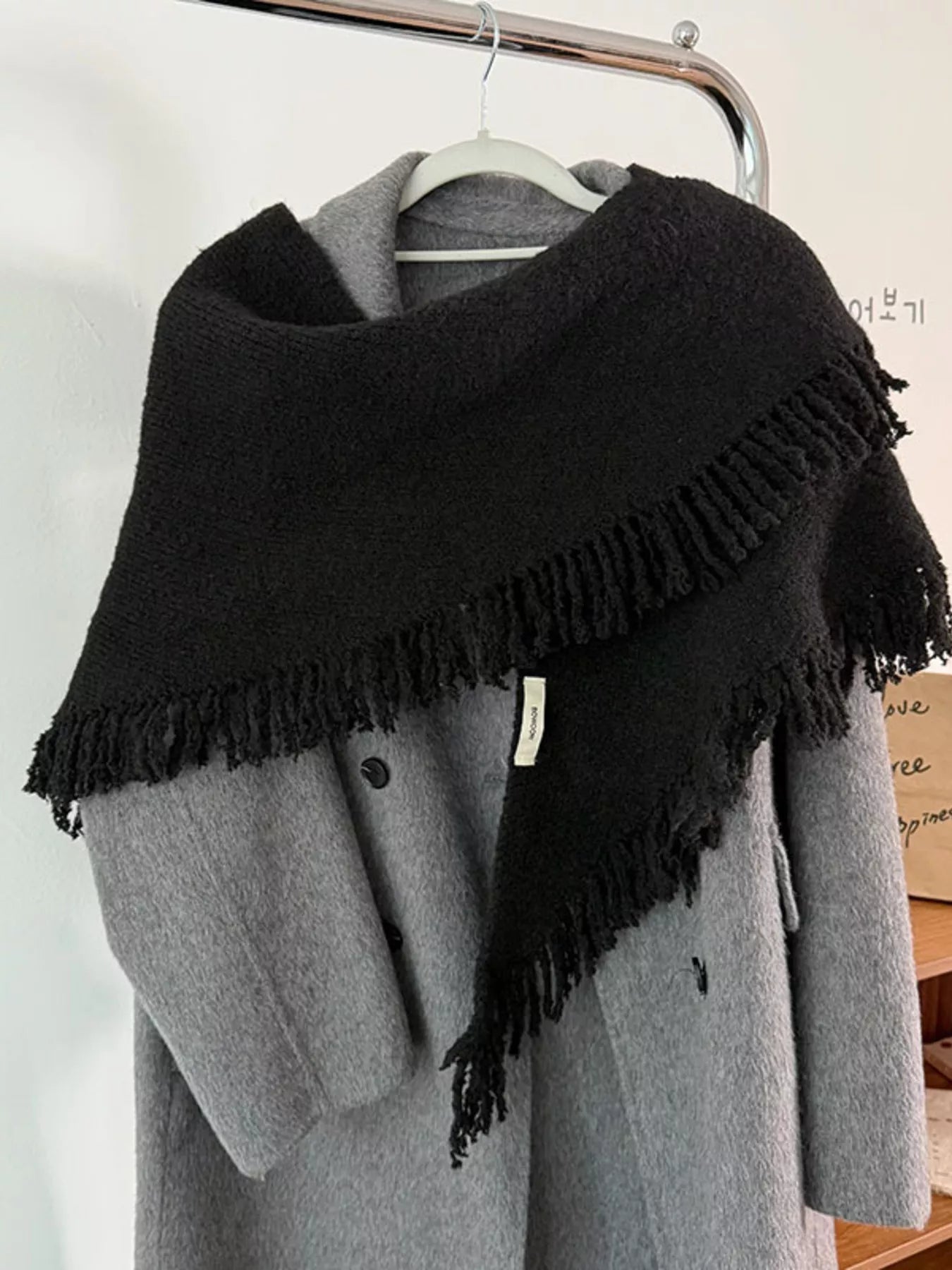 Fringe Trim Knit Scarf