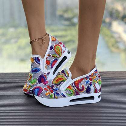 Printed Platform Round Toe Sneakers