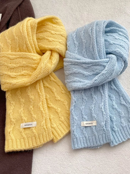 Wool Cozy Cable Knit Scarf