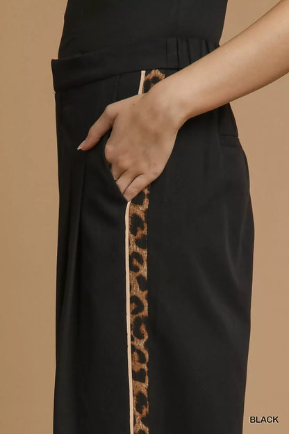 Umgee Front Pleated Wide-Leg Pants with Contrast Trim