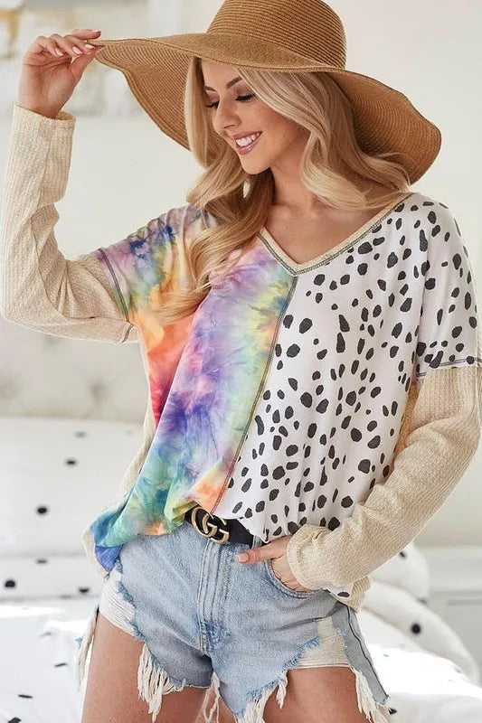 BiBi Print Block V Neck Top with Contrast Stitching