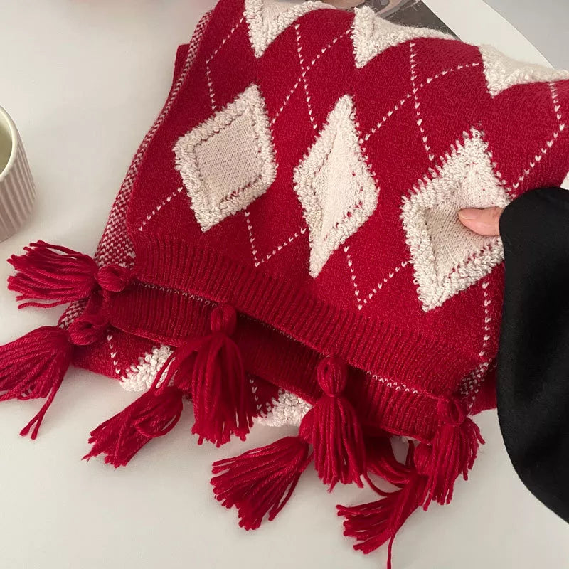 Diamond Pattern Knitted Tassel Scarf