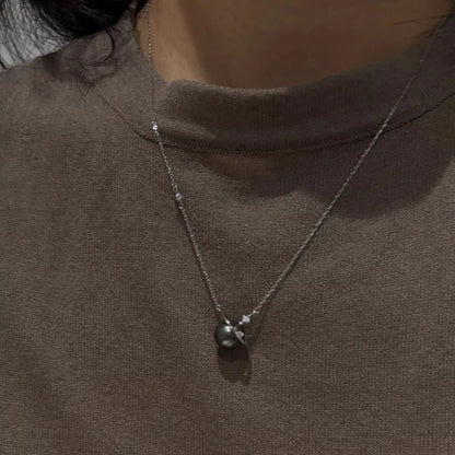 Planet Pearl Pendant Necklace