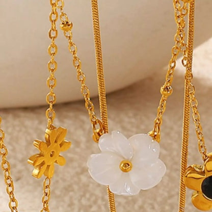 18K Gold-Plated Stainless Steel Flower Pendant Necklace