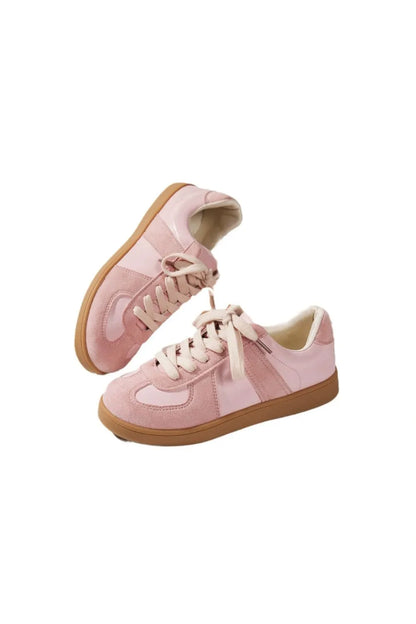 Lace Up Round Toe Flat Sneakers