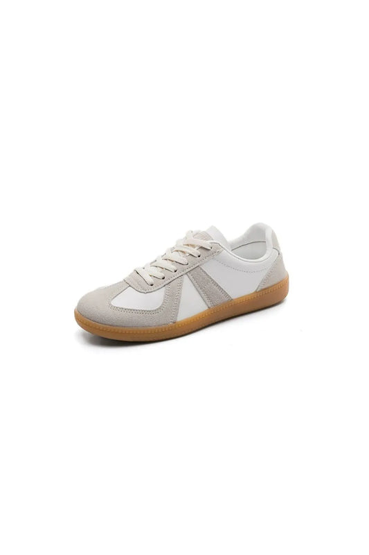 Lace Up Round Toe Flat Sneakers