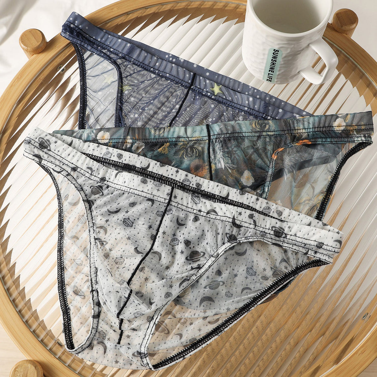 Ice Silk New-style Mens Briefs Personalized Print Breathable