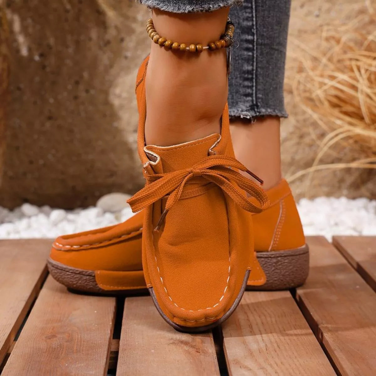 Round Toe Lace Up Sneakers