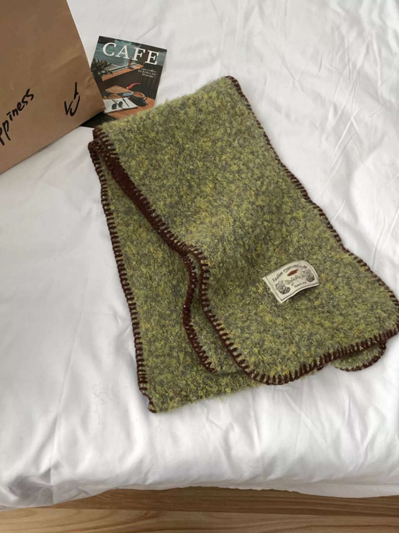 Contrast Trim Plush Winter Scarf