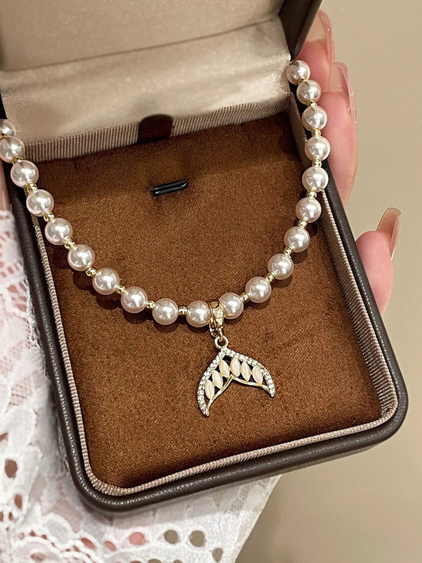 Pearl Mermaid Tail Pendant Necklace